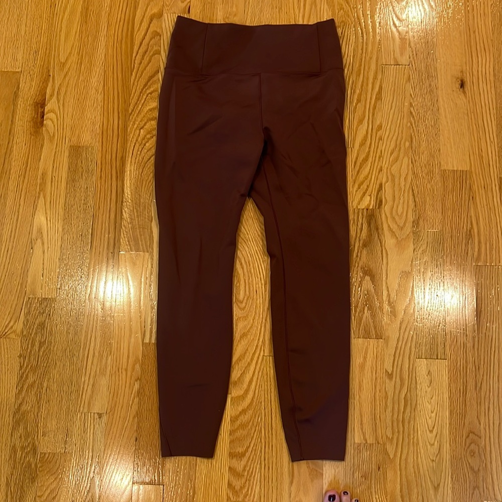 Vuori evolve legging - maroon / dusty rose